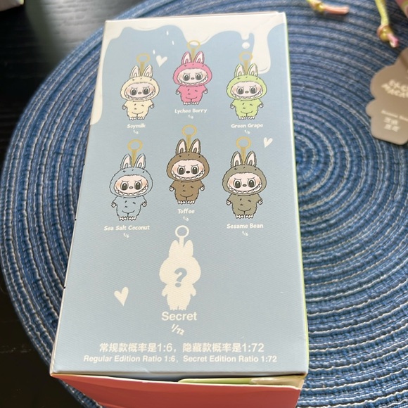 Pop Mart THE MONSTER Labubu Exciting Macaron - Sesame Bean NWT - Picture 6 of 12